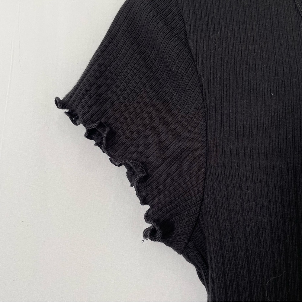 Size medium. Dark black. - Picture 5 of 7